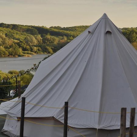 Walnut Tree Glamping Sturry Exterior photo